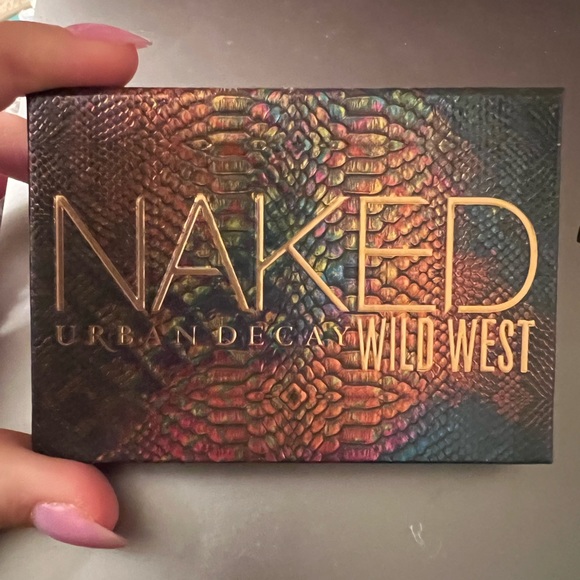 NEW! Urban Decay Mini Naked Wild West Eyeshadow Palette - Picture 2 of 5